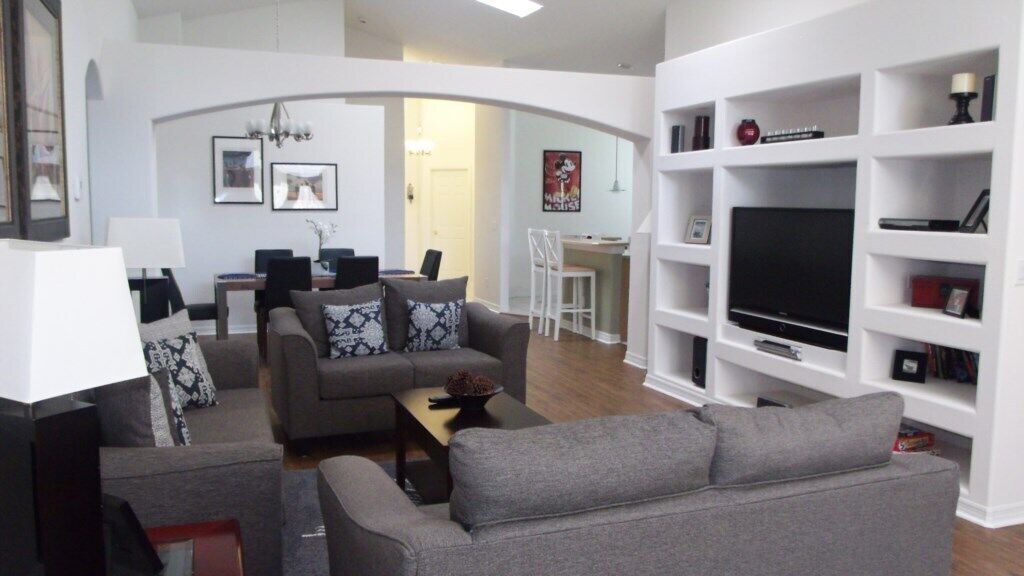 Photo of Livingroom in Orange Tree