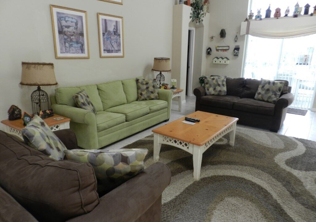Photo of Livingroom in Orange Tree
