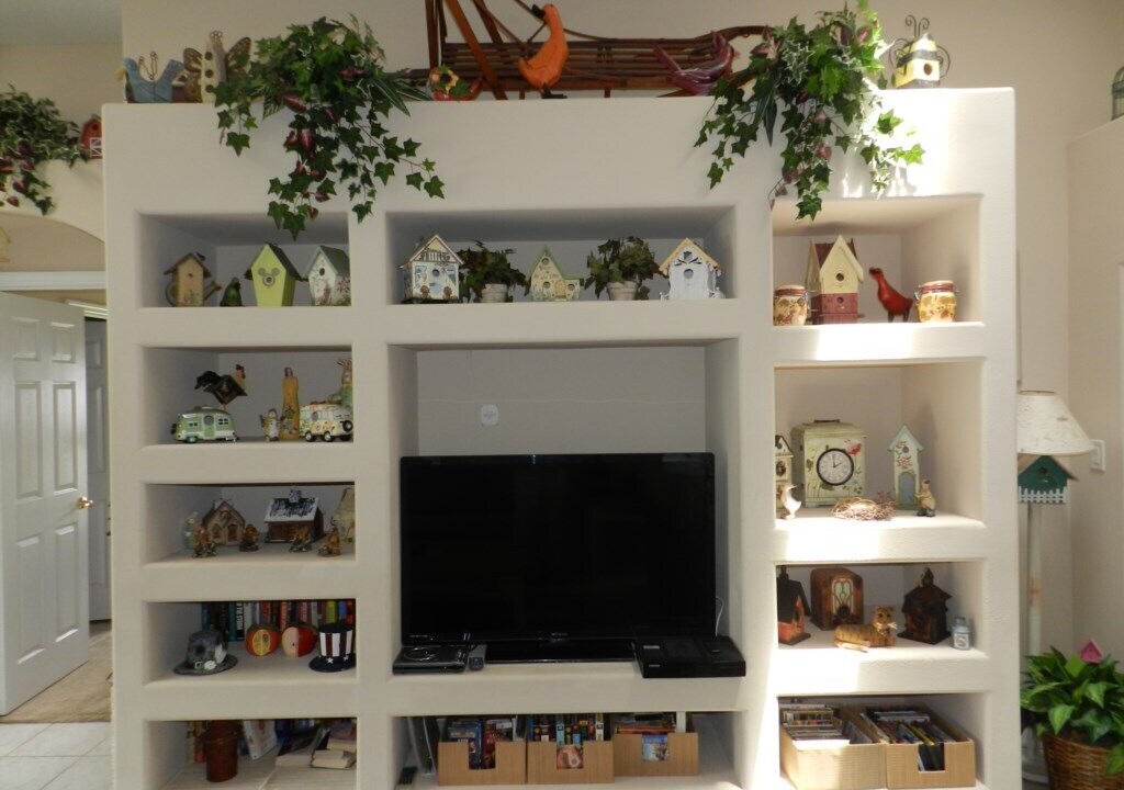 Photo of Livingroom in Orange Tree