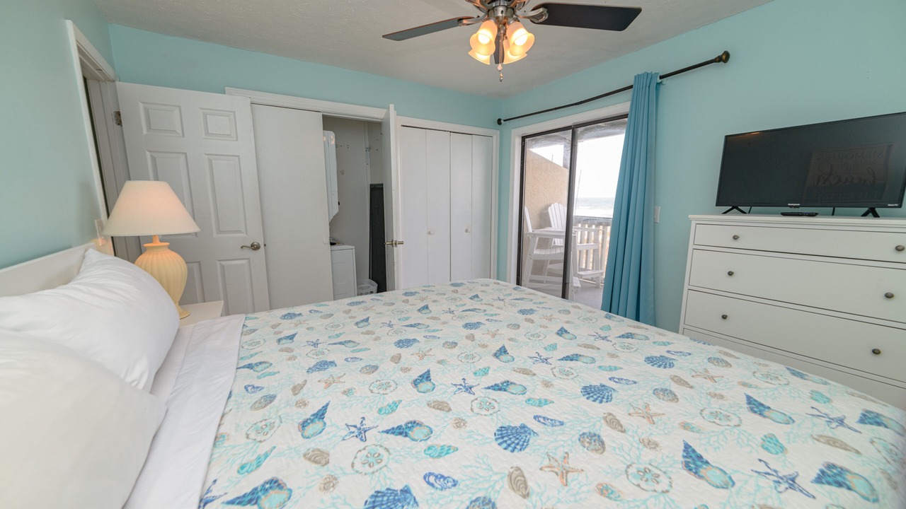 Photo of Bedroom in Gulf Lagoon Beach