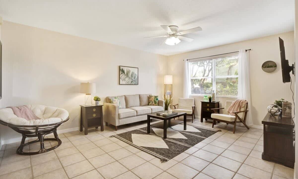Photo of Bedroom in Coquina Gables