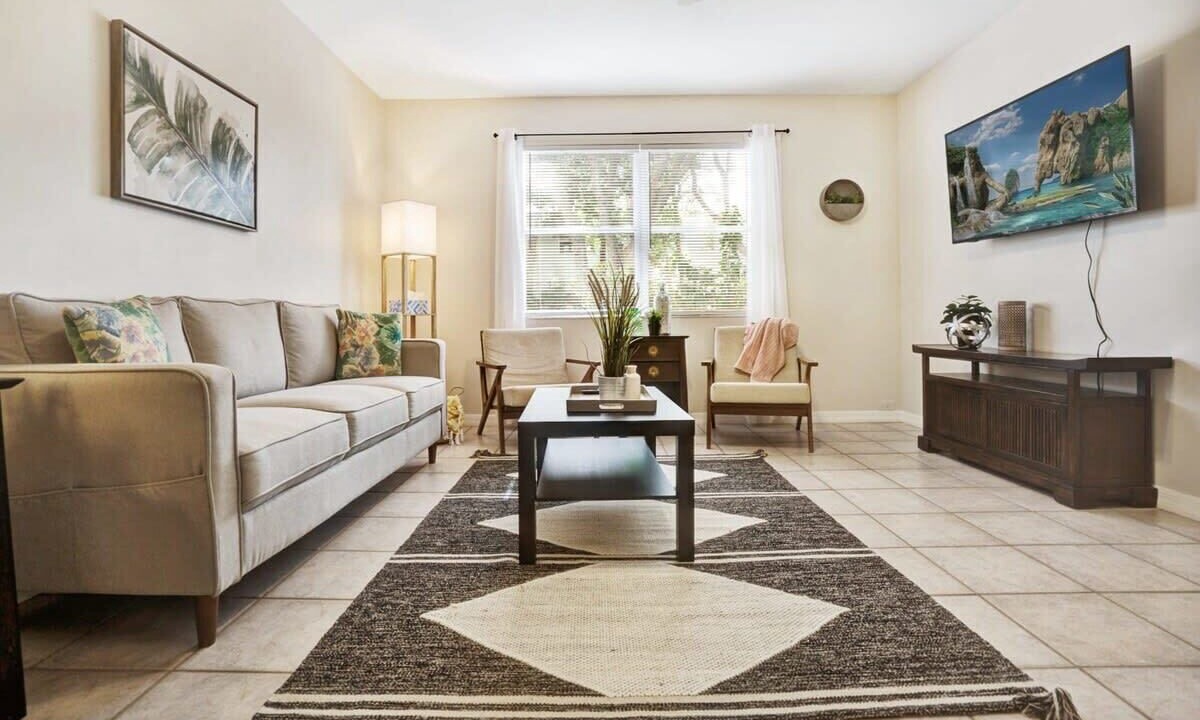 Photo of Bedroom in Coquina Gables