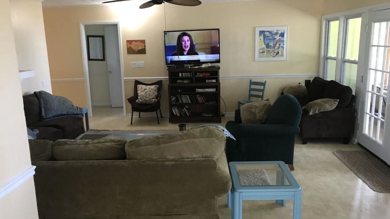 Photo of Livingroom in Panacea
