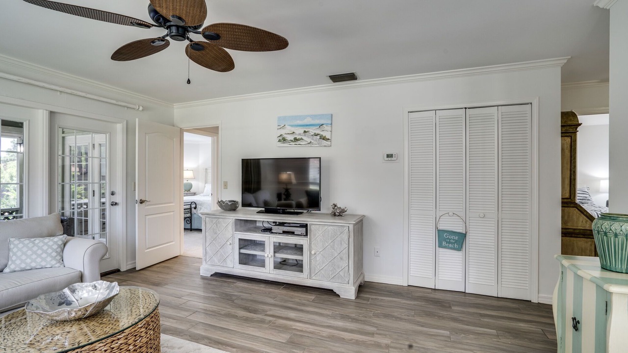 Photo of Bedroom in Miramar Beach