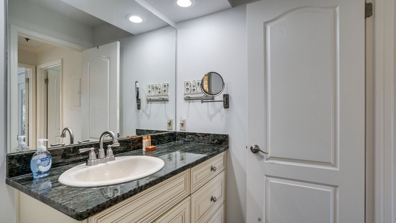 Photo of Bathroom in Miramar Beach