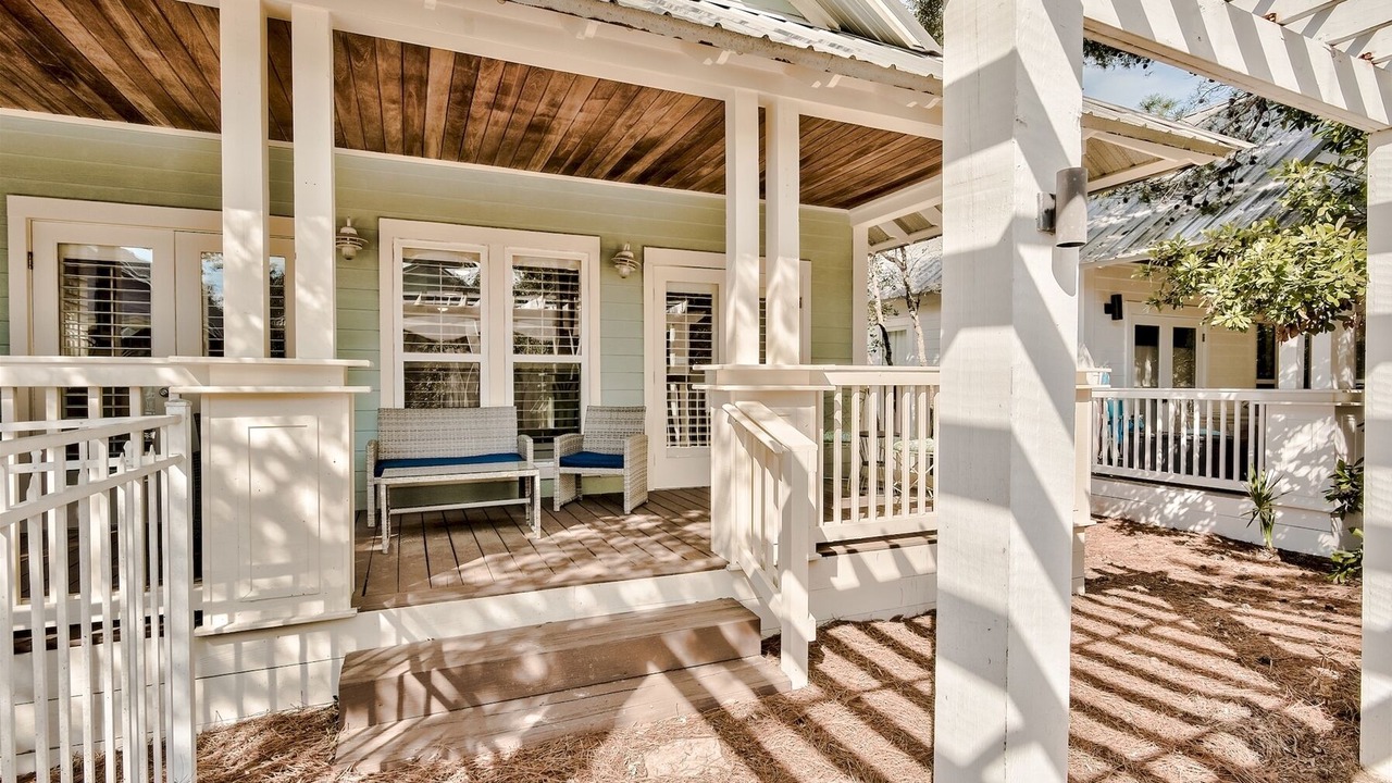 Photo of Patio Balcony in Seacrest