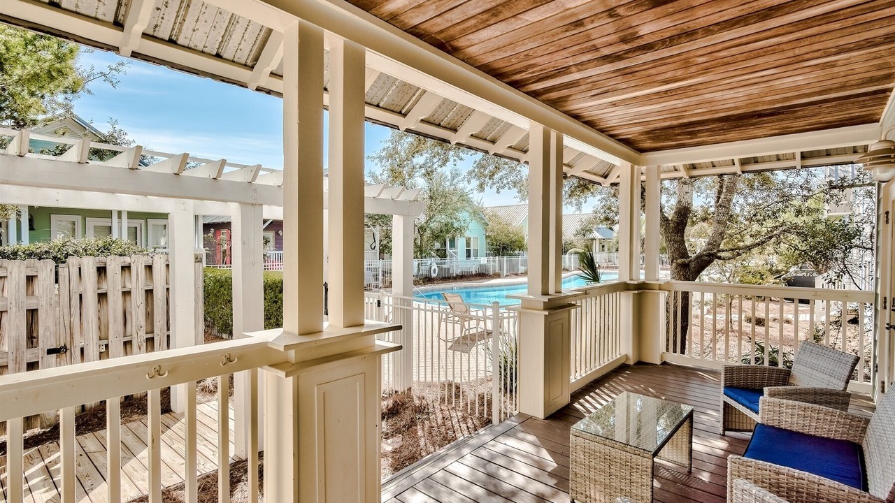 Photo of Patio Balcony in Seacrest