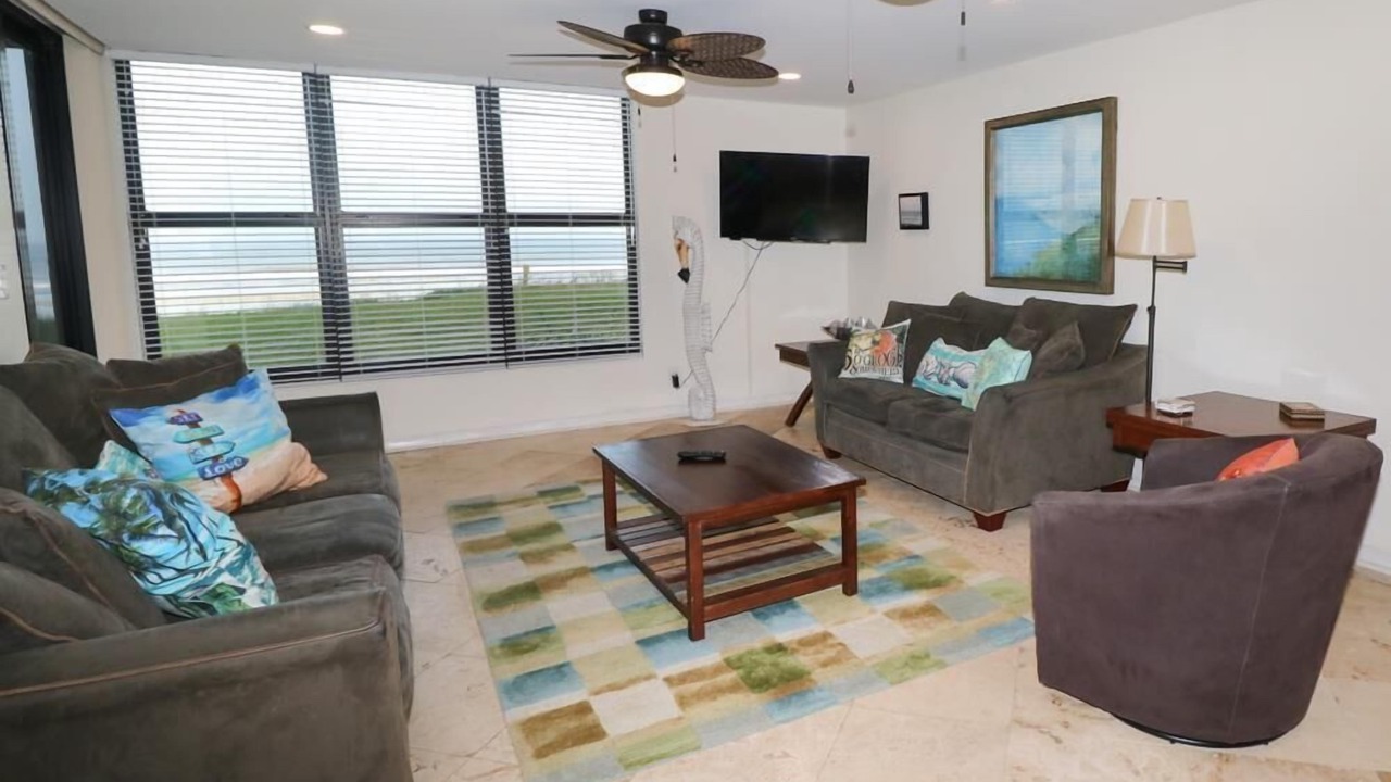Photo of Bedroom in Crescent Beach