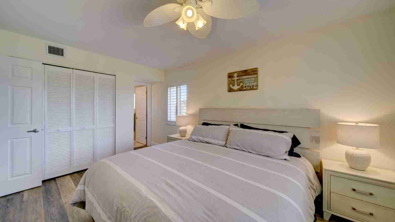 Photo of Bedroom in Stuart
