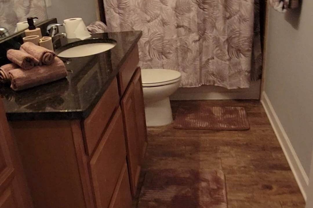 Photo of Bathroom in Bouchelles Island