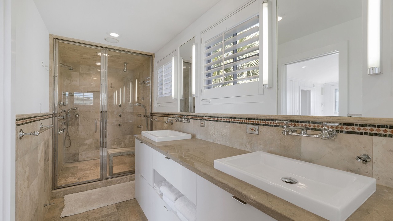 Photo of Bathroom in Seaside