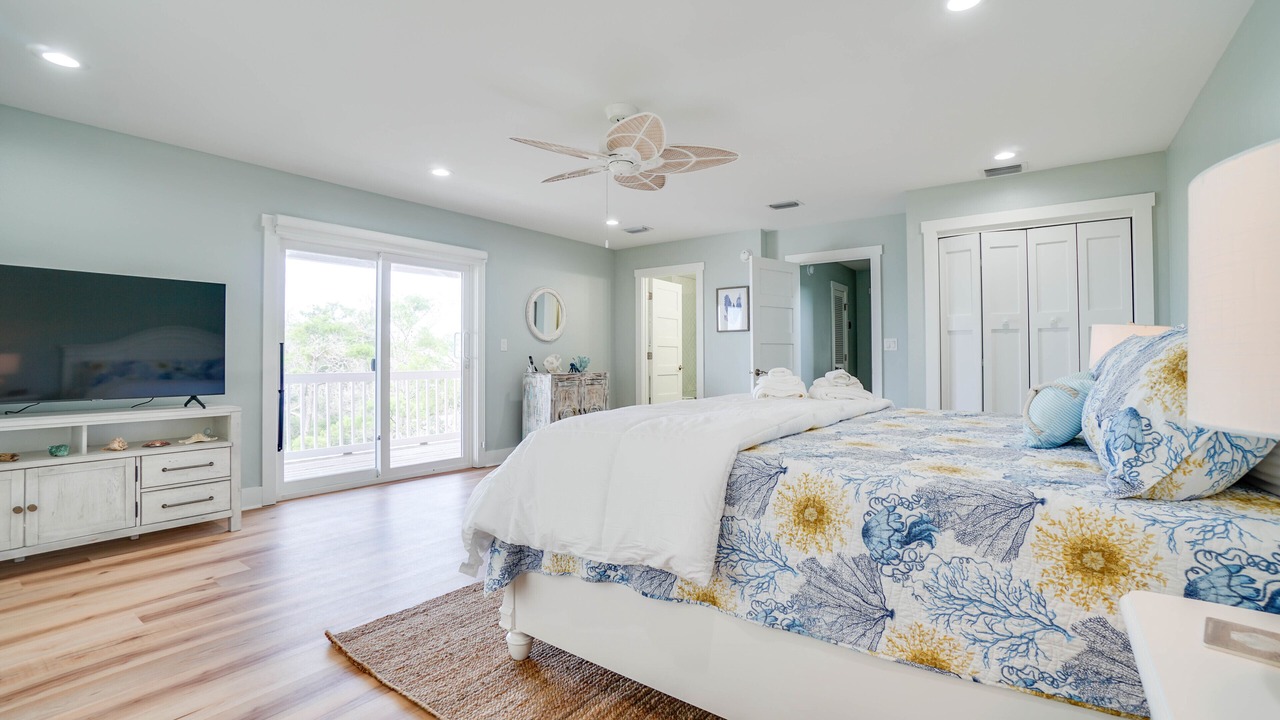 Photo of Bedroom in Cape San Blas