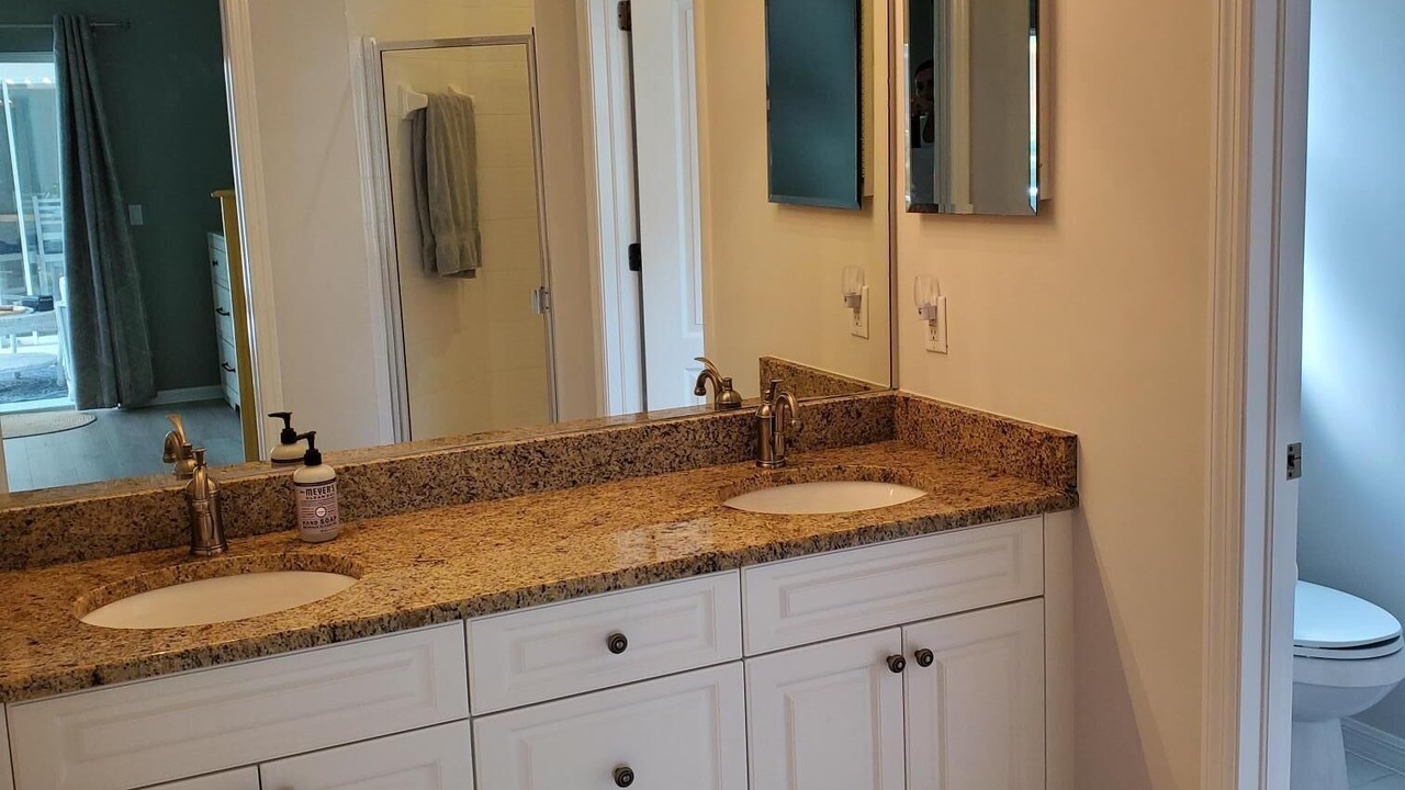 Photo of Bathroom in Naples
