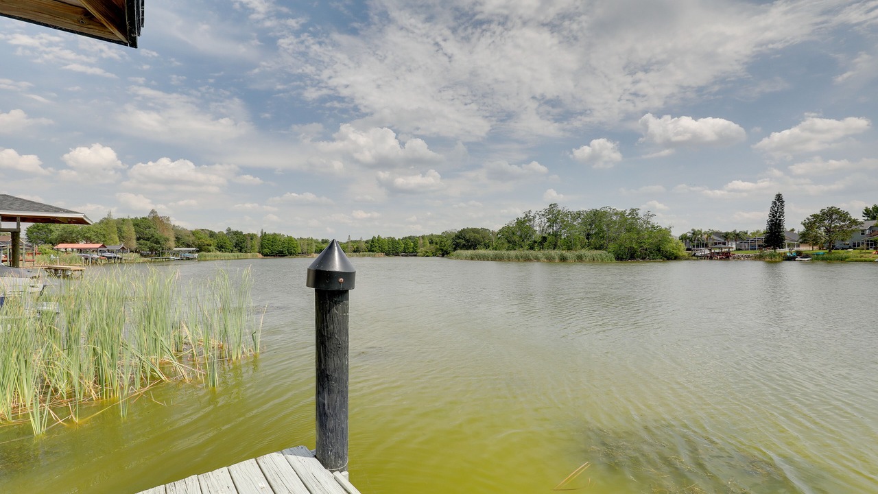 Photo of Outdoor in Lakeview Village