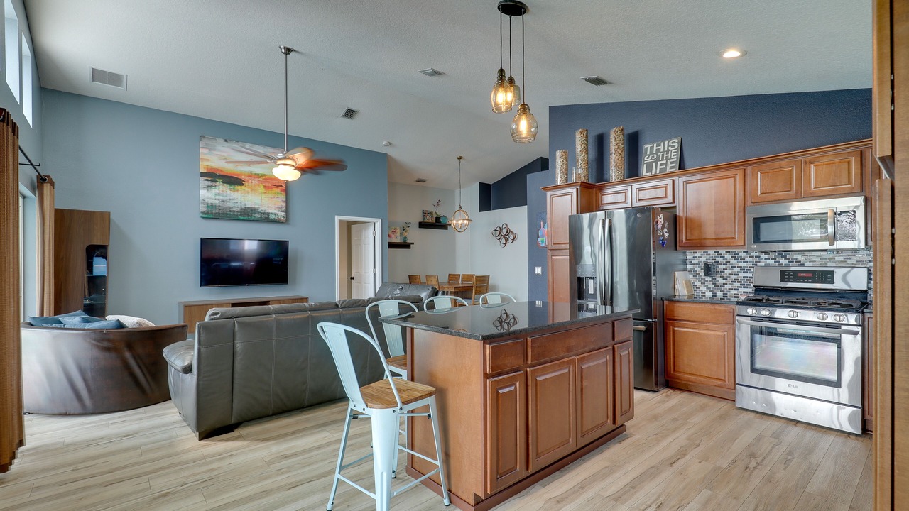 Photo of Kitchen in Lakeview Village