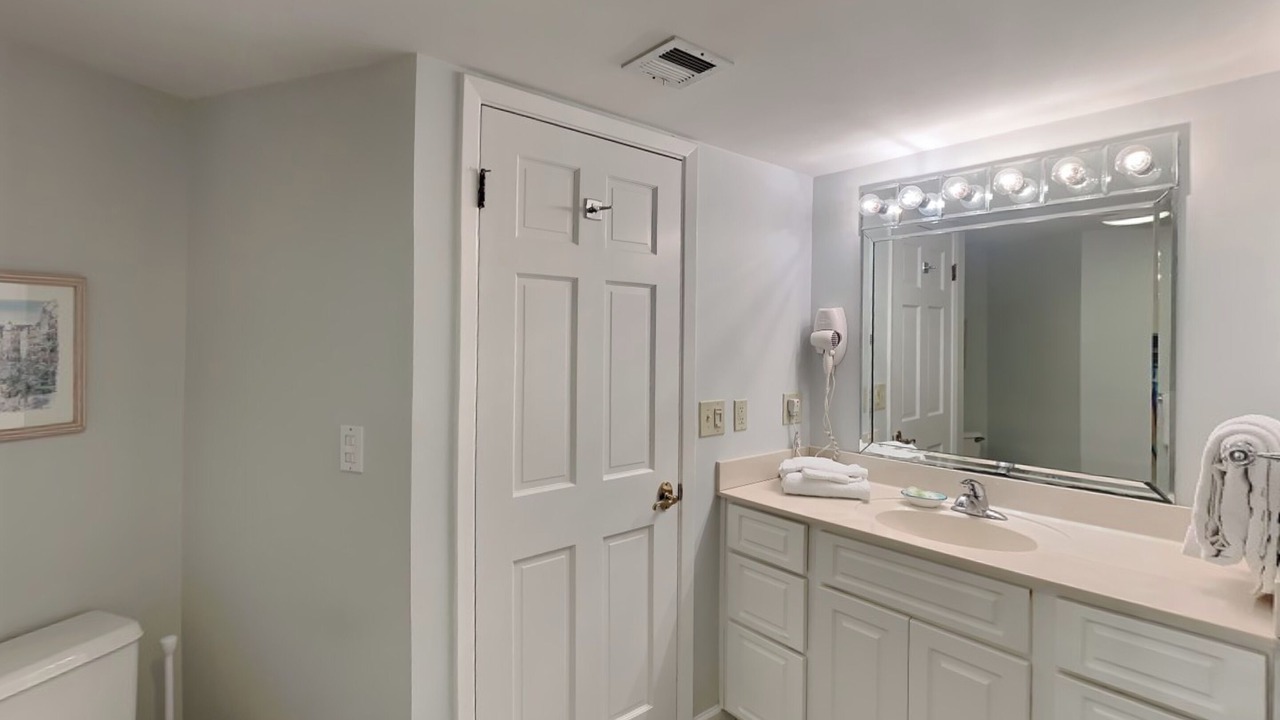 Photo of Bathroom in Fort Walton Beach