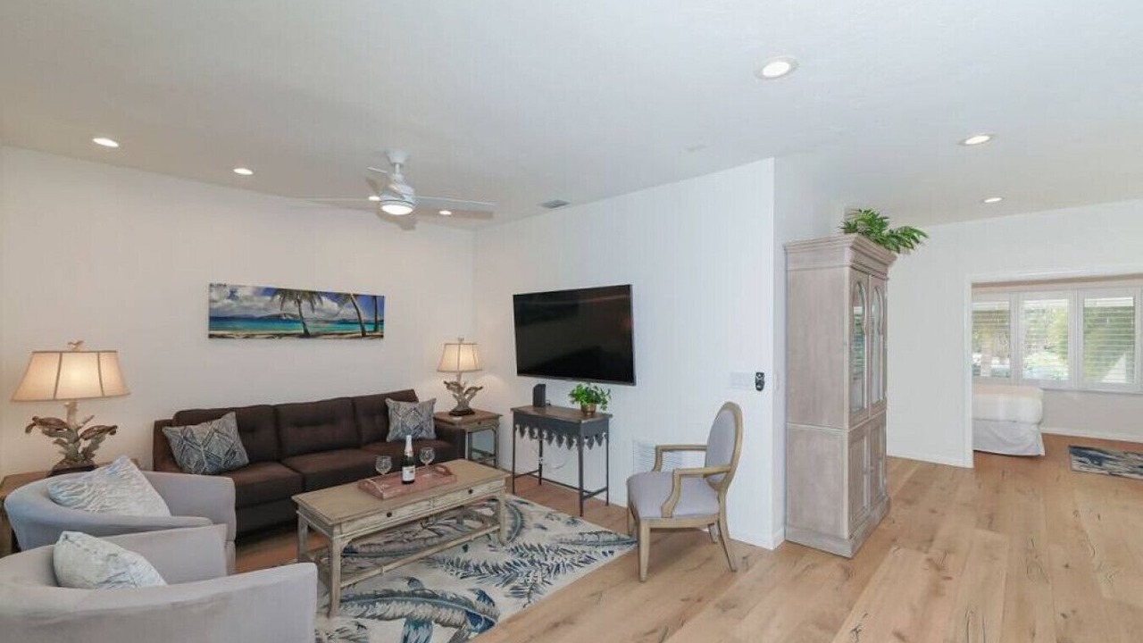 Photo of Livingroom in Saint Armands Key