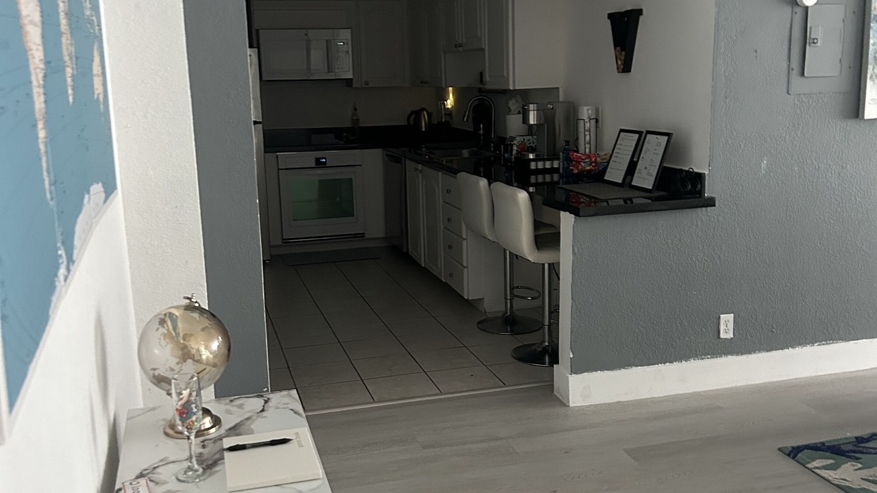 Photo of Kitchen in Hollywood South Central Beach