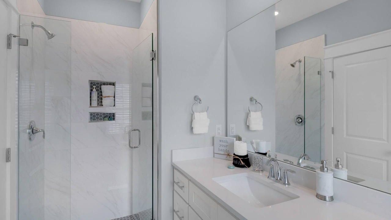 Photo of Bathroom in Dune Allen Beach
