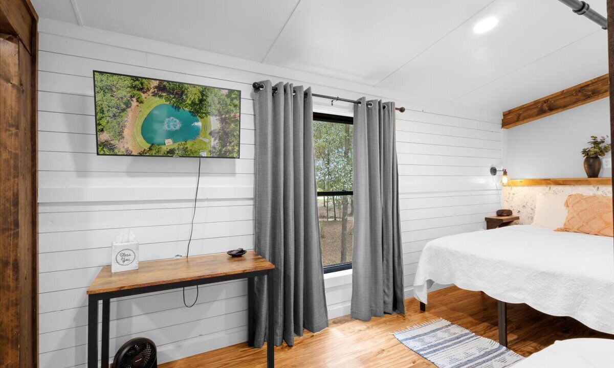Photo of Bedroom in Marshallville