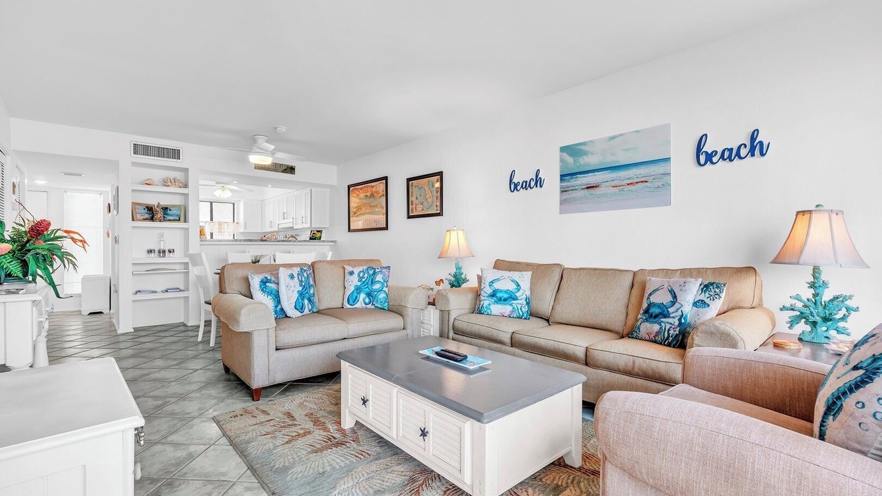 Photo of Livingroom in Bradenton Beach