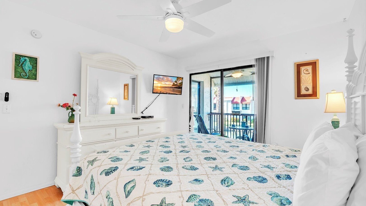 Photo of Bedroom in Bradenton Beach