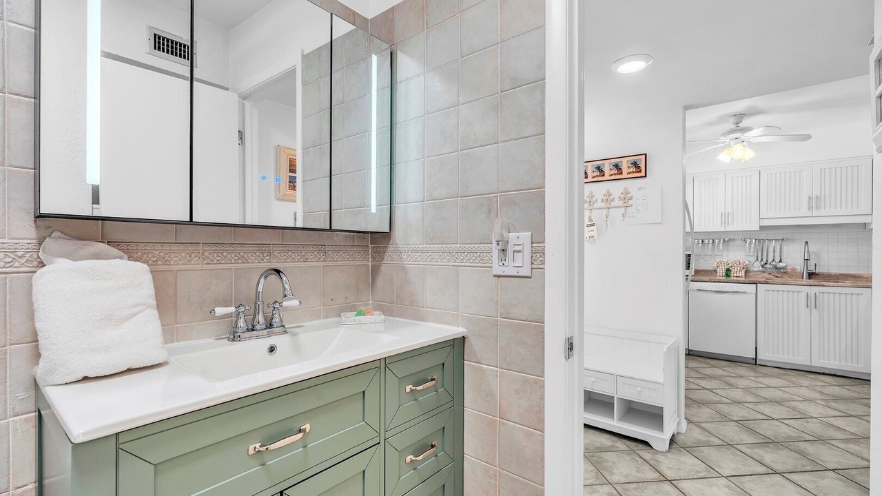 Photo of Bathroom in Bradenton Beach