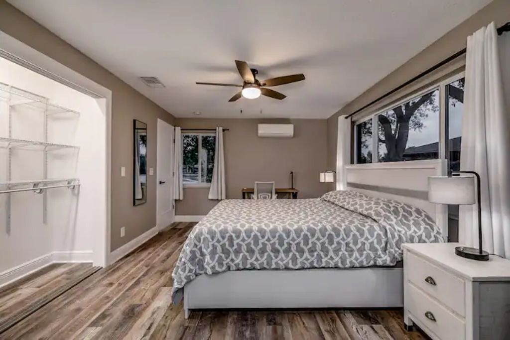 Photo of Outdoor in Forest Isles