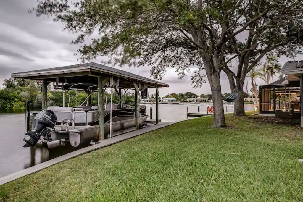 Photo of Outdoor in Forest Isles