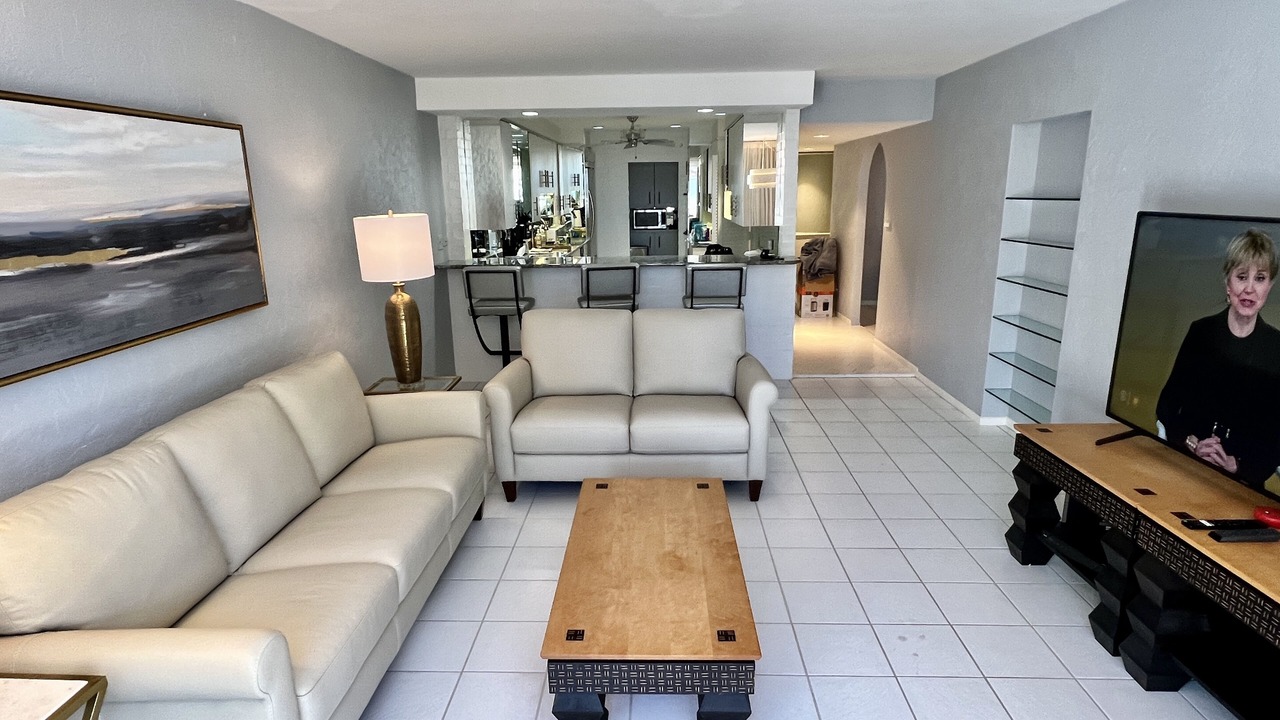 Photo of Livingroom in Longboat Key