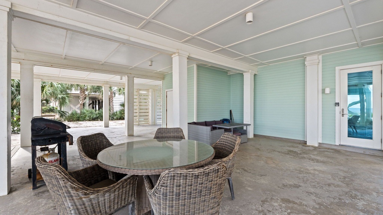 Photo of Outdoor in Plantation
