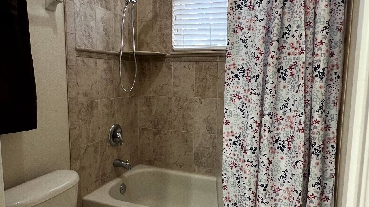 Photo of Bathroom in Wedgefield
