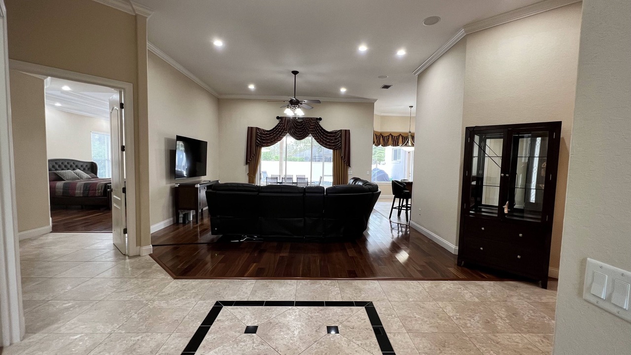 Photo of Livingroom in Wedgefield