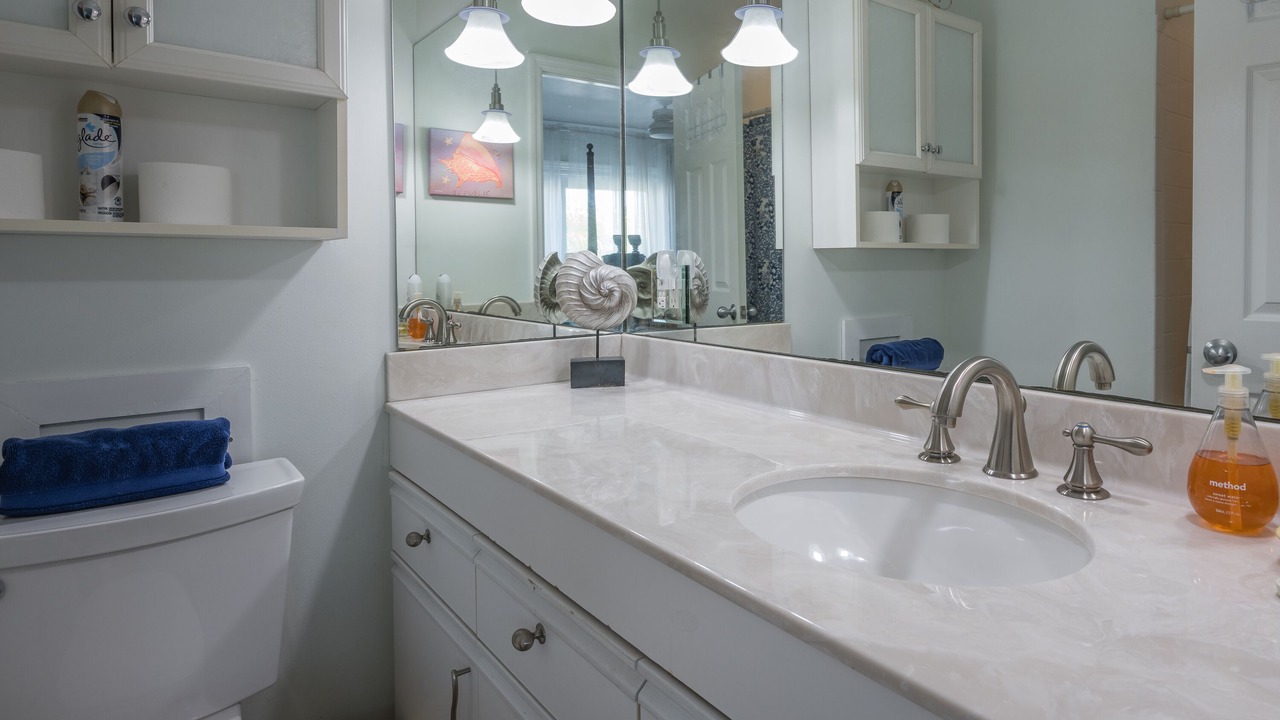 Photo of Bathroom in Bahama Village