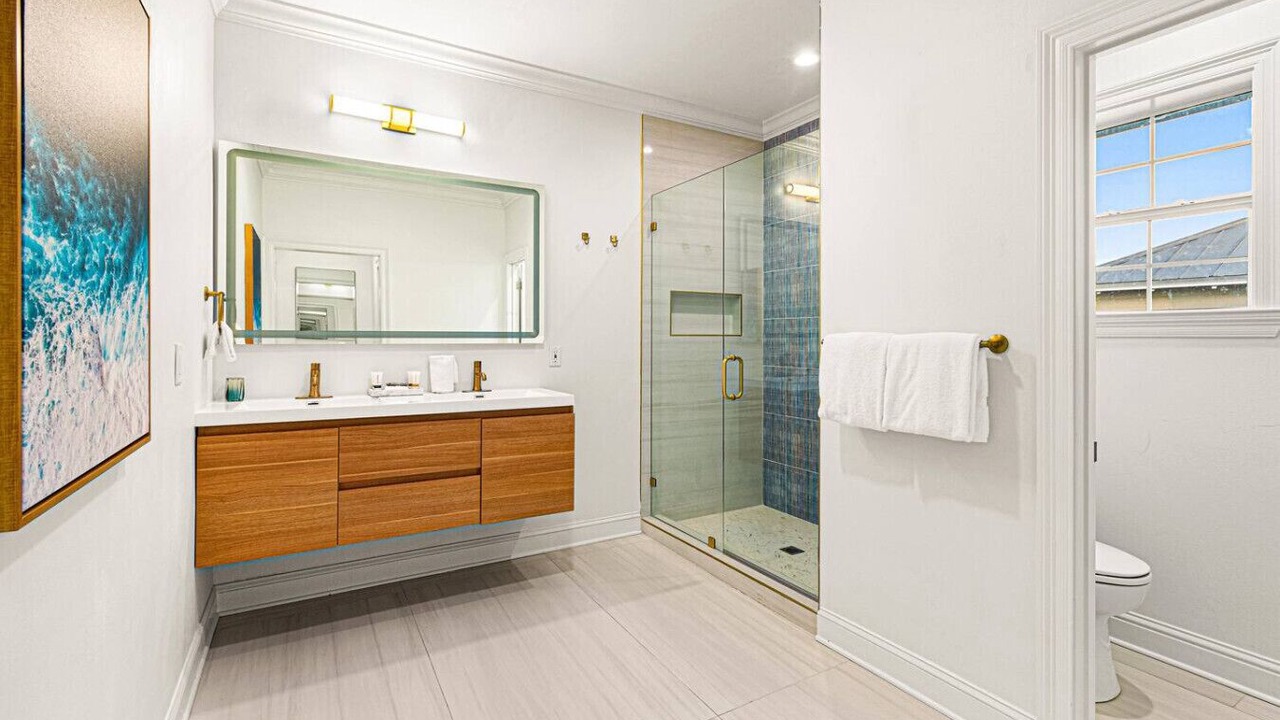 Photo of Bathroom in Crystal Beach