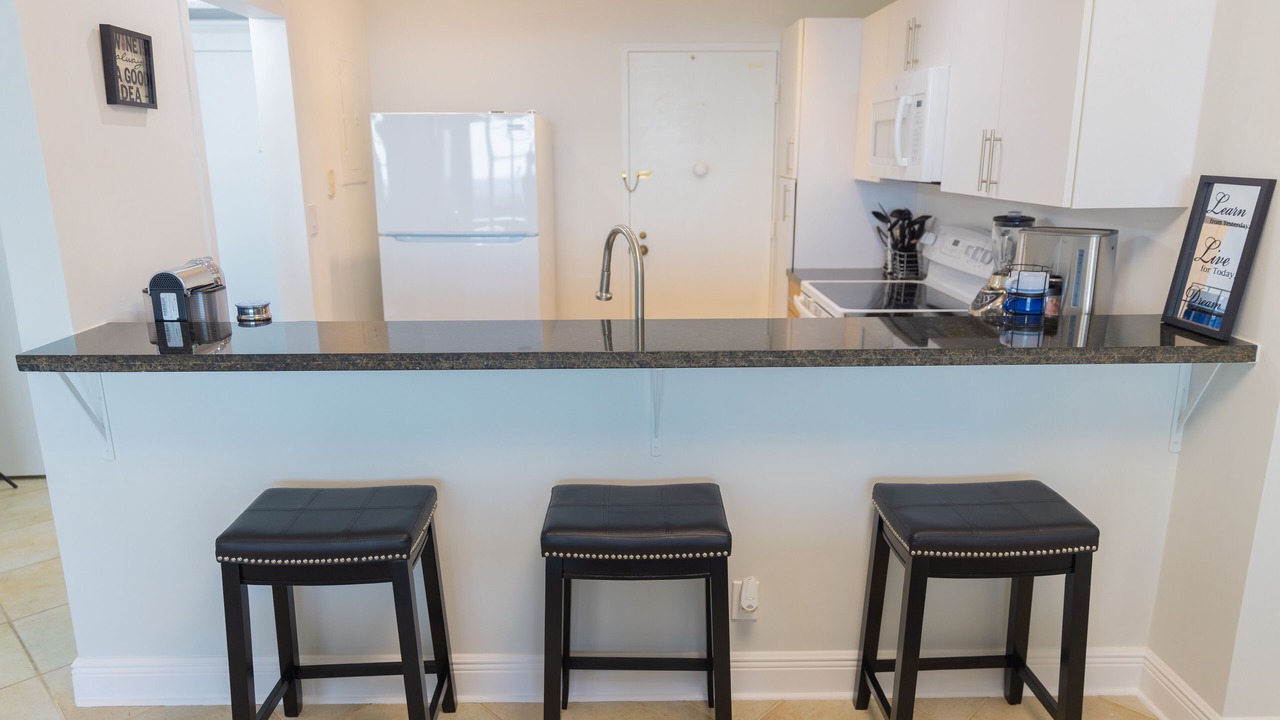 Photo of Kitchen in Hollywood South Central Beach