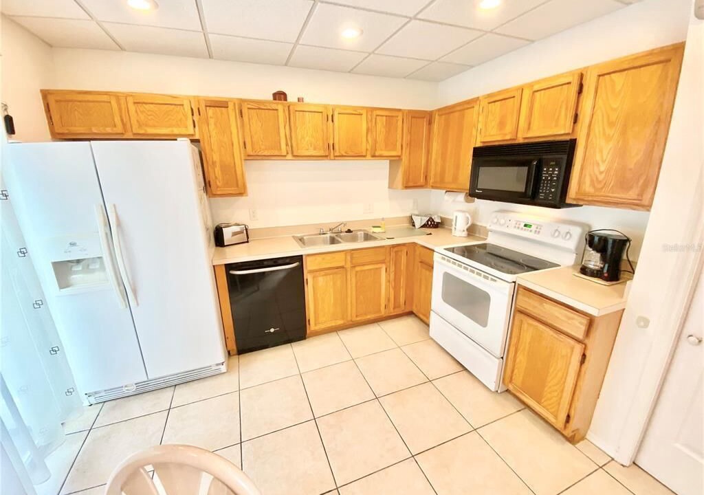 Photo of Kitchen in Windward Cay