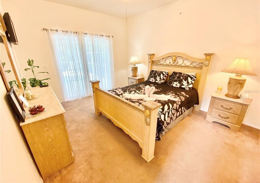 Photo of Bedroom in Windward Cay