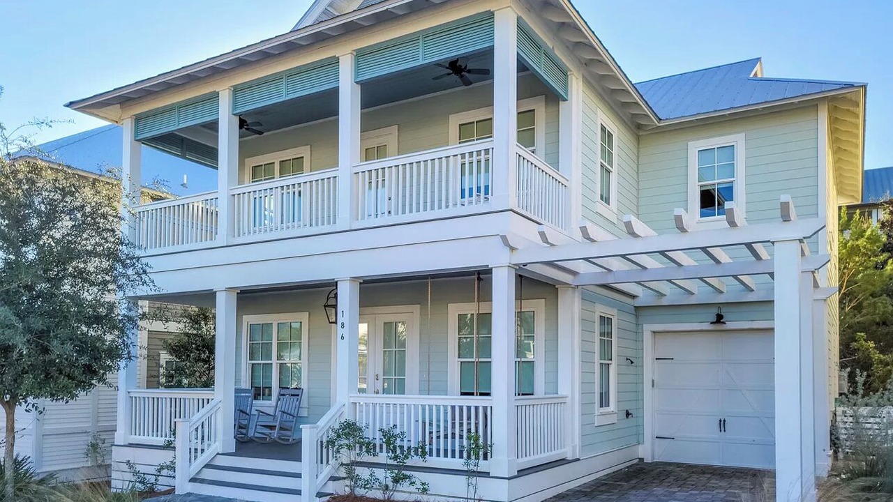 Photo of Outdoor in Lakeside at Blue Mountain Beach