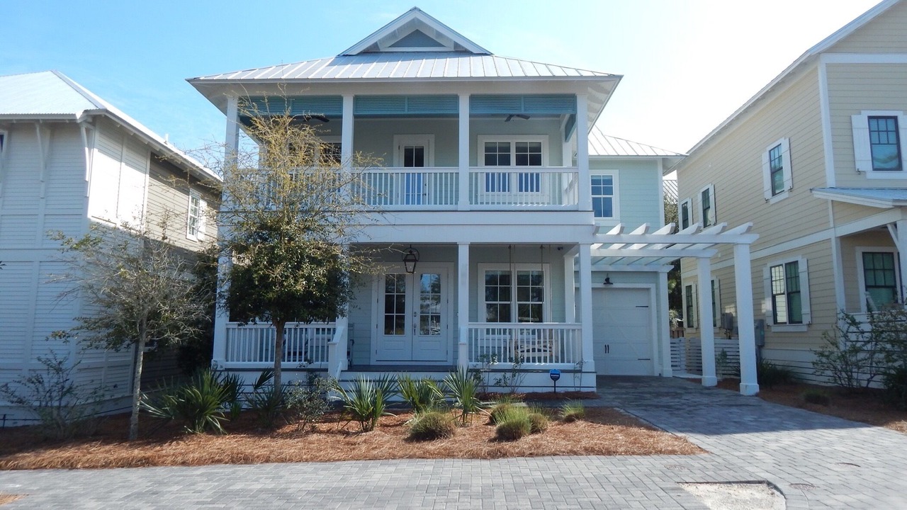 Photo of Outdoor in Lakeside at Blue Mountain Beach