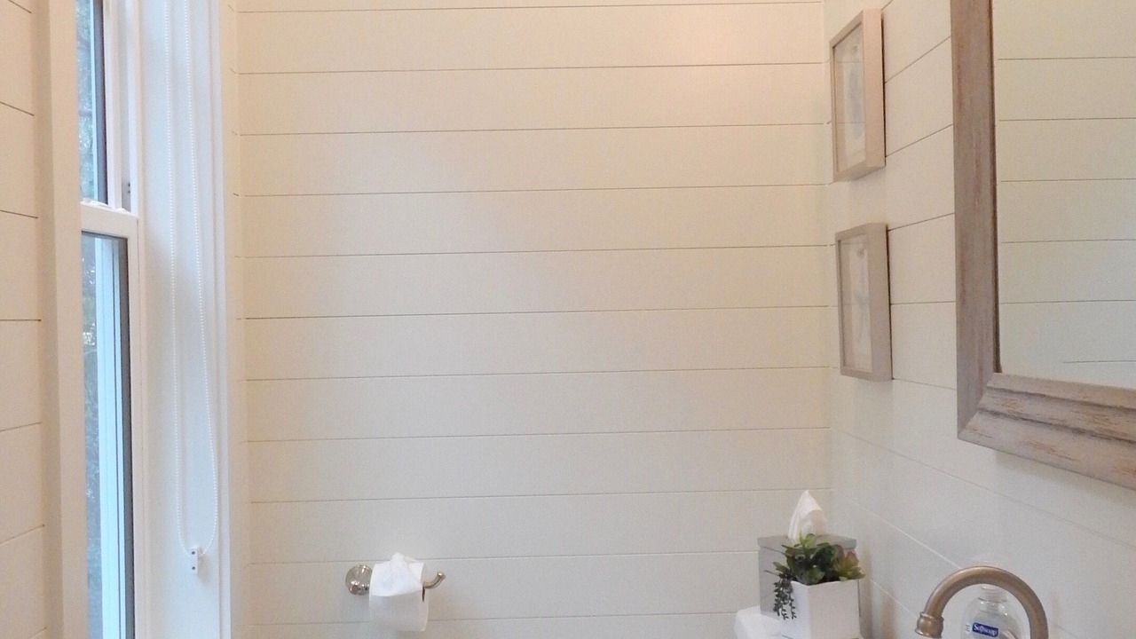 Photo of Bedroom in Lakeside at Blue Mountain Beach