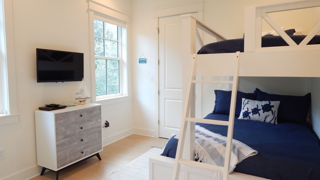 Photo of Bedroom in Lakeside at Blue Mountain Beach