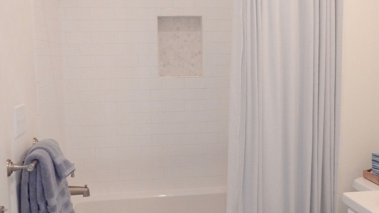 Photo of Bathroom in Lakeside at Blue Mountain Beach