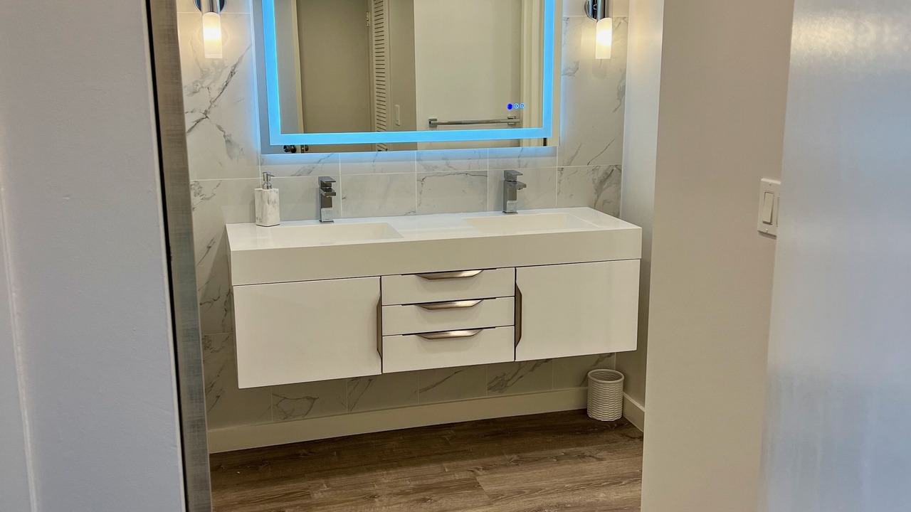 Photo of Bathroom in Hollywood South Central Beach