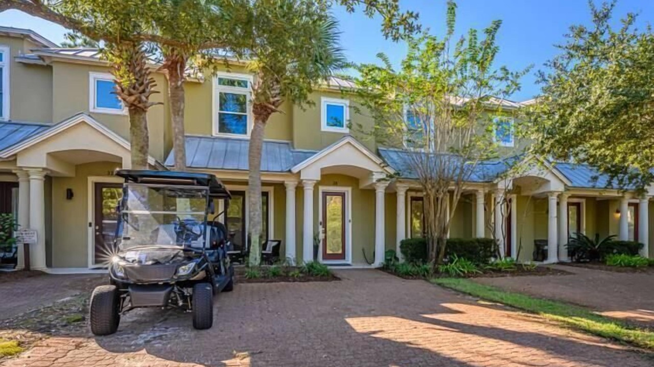 Photo of Outdoor in Gulf Place