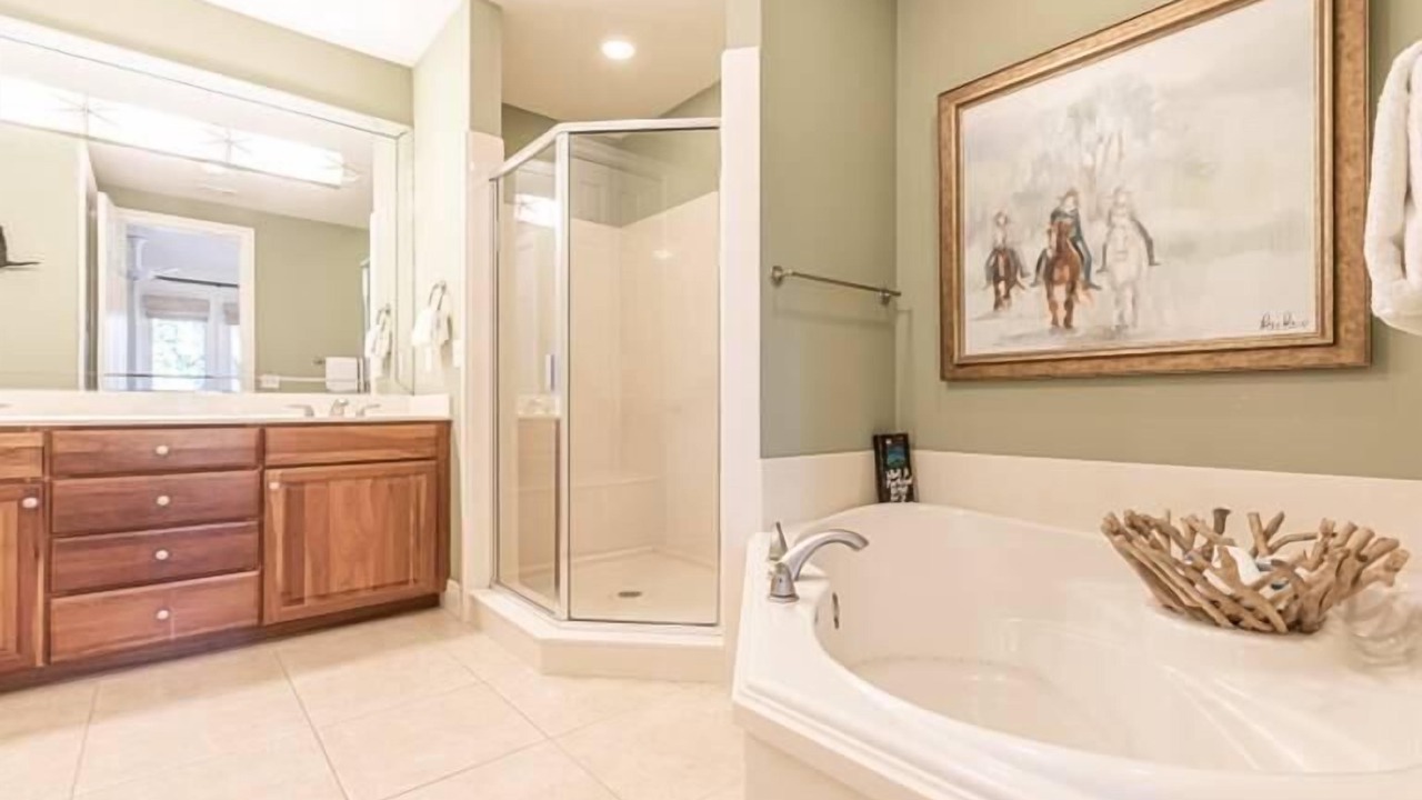 Photo of Bathroom in Gulf Place