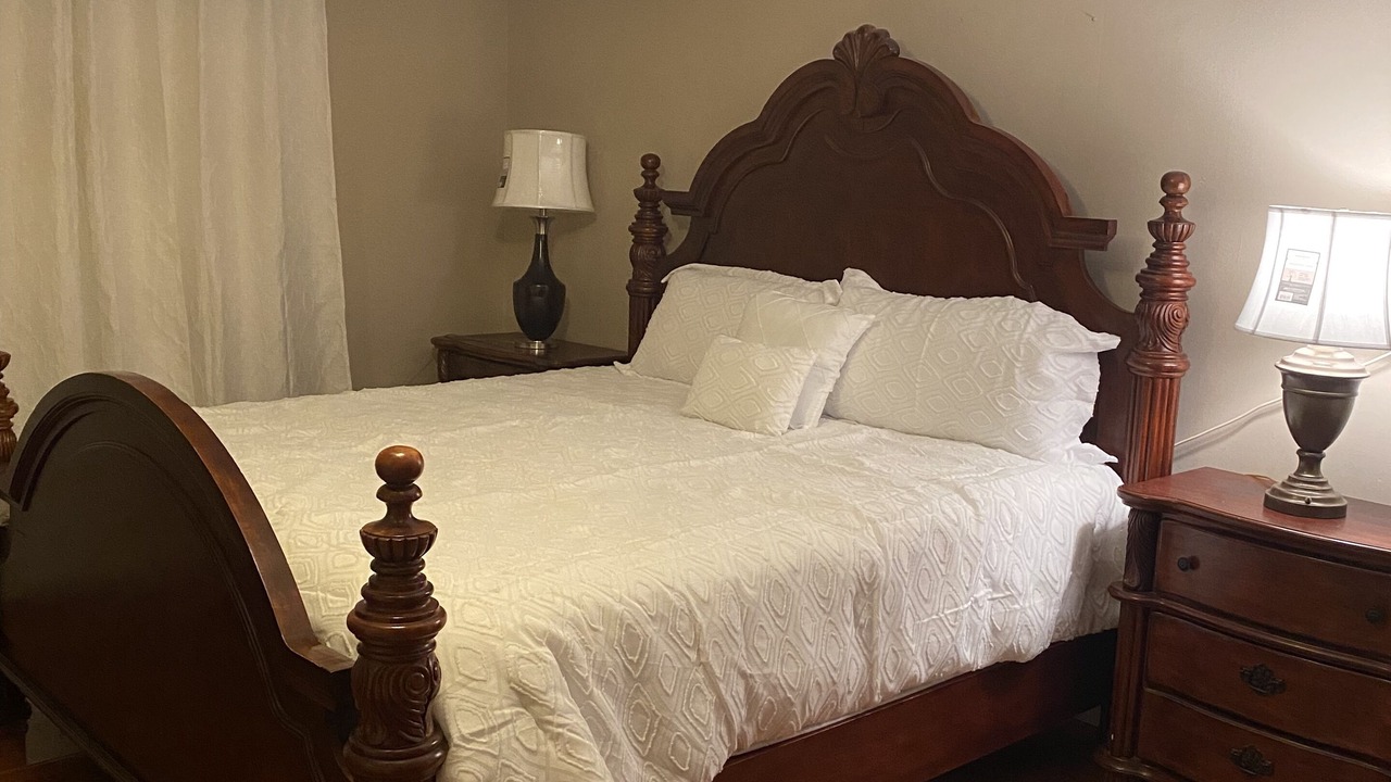 Photo of Bedroom in Coral Springs