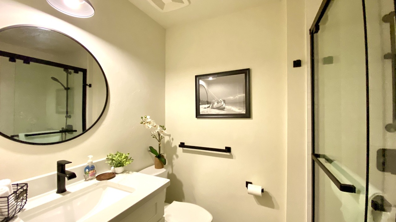 Photo of Bathroom in Bonita Springs