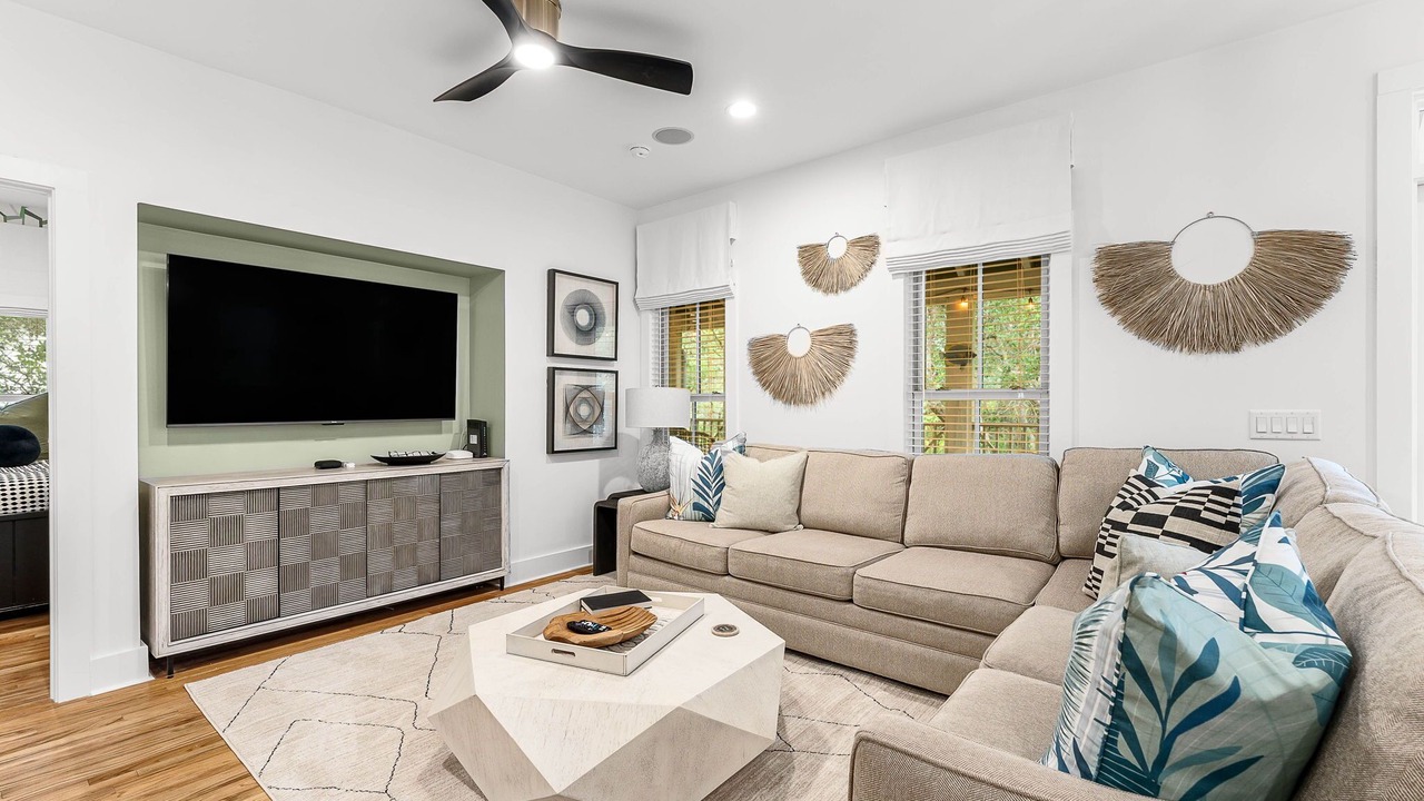 Photo of Livingroom in Seacrest