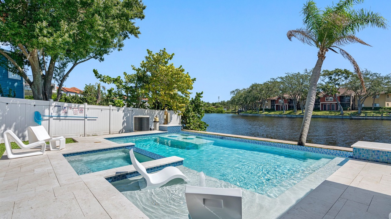 Photo of Outdoor in Tampa Shores